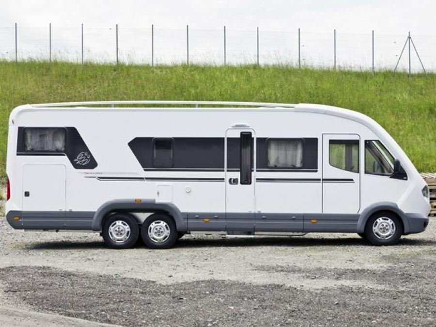  Knaus Sun Liner 2009 года  (фото 10 из 16)